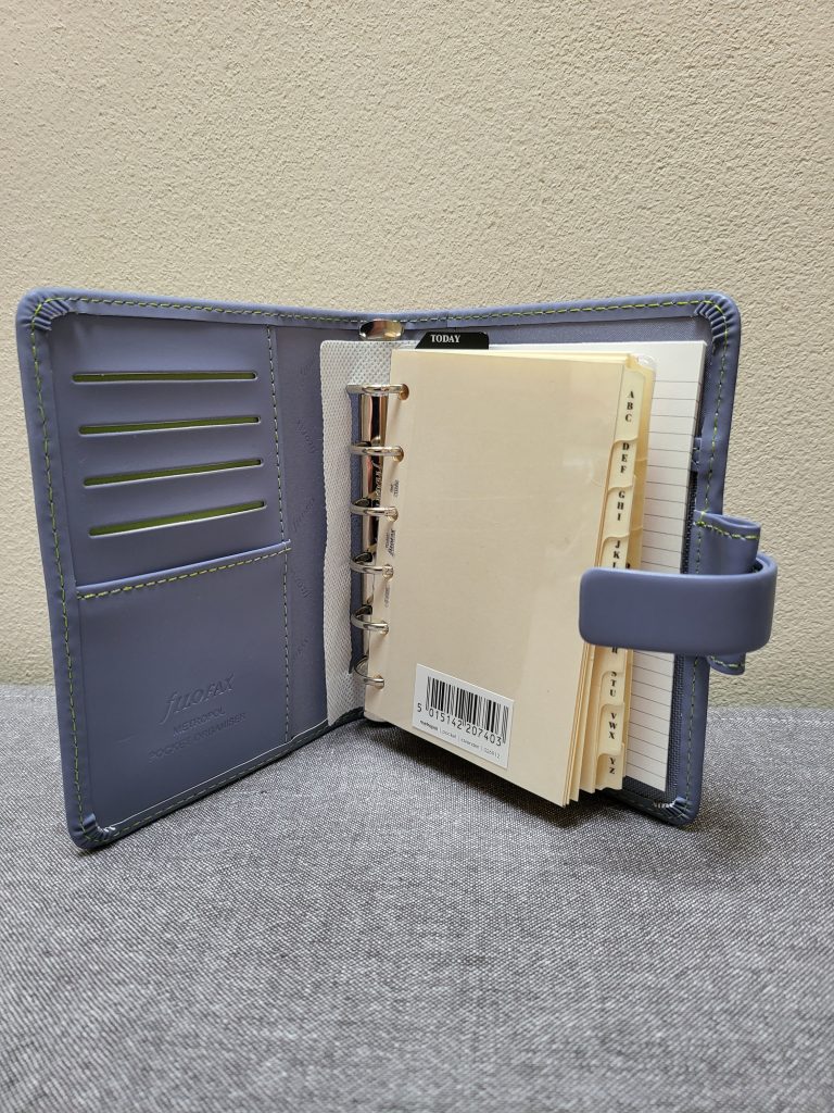 Filofax Metropol Pocket Organiser-Lavender-Dividers